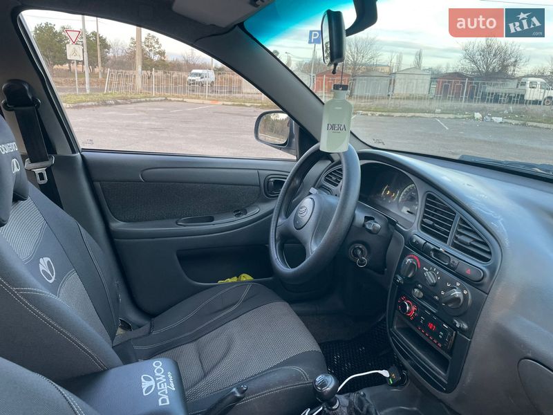 Седан ЗАЗ Lanos 2013 в Николаеве