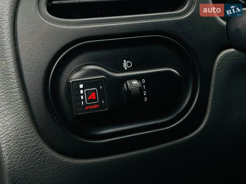 Седан ЗАЗ Lanos 2010 в Харкові