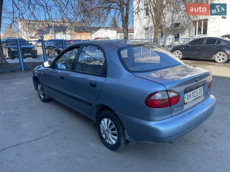 Седан ЗАЗ Lanos 2008 в Радомышле