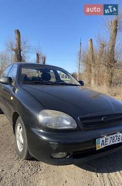 Седан ЗАЗ Lanos 2011 в Синельниково