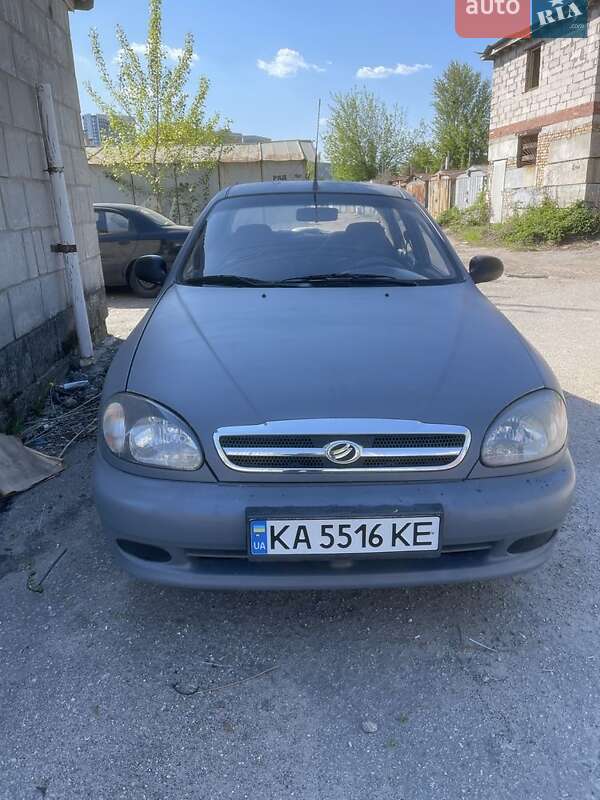 Седан ЗАЗ Lanos 2011 в Киеве