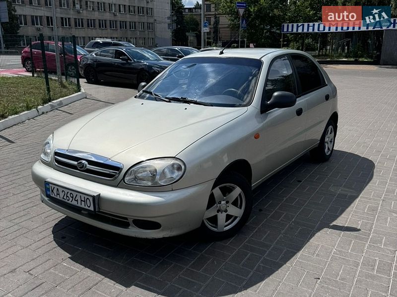 Хэтчбек ЗАЗ Lanos 2010 в Киеве