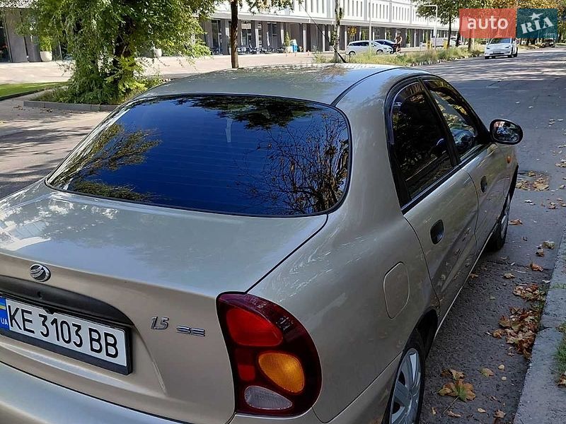 Седан ЗАЗ Lanos 2011 в Дніпрі