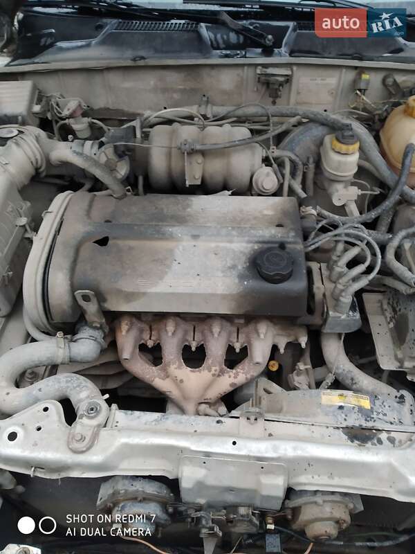 Седан ЗАЗ Sens 2006 в Шепетовке