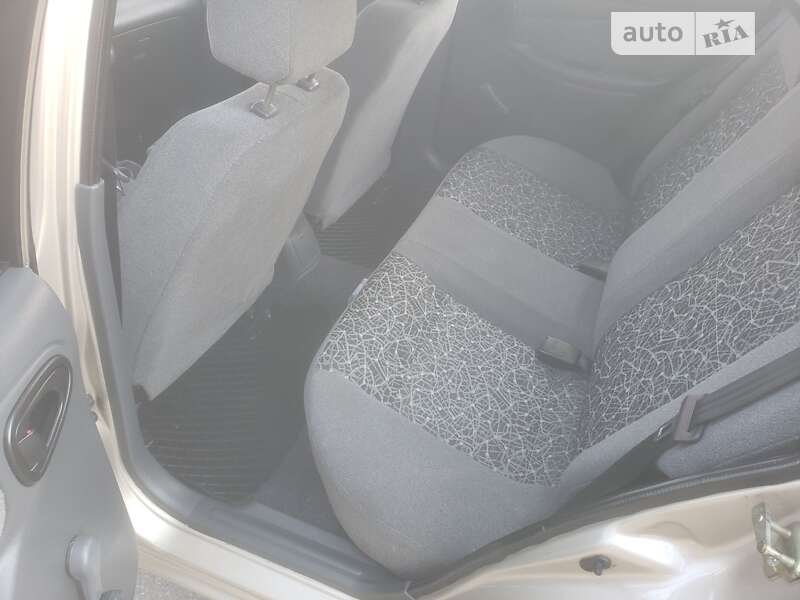 Седан ЗАЗ Sens 2011 в Тернополі