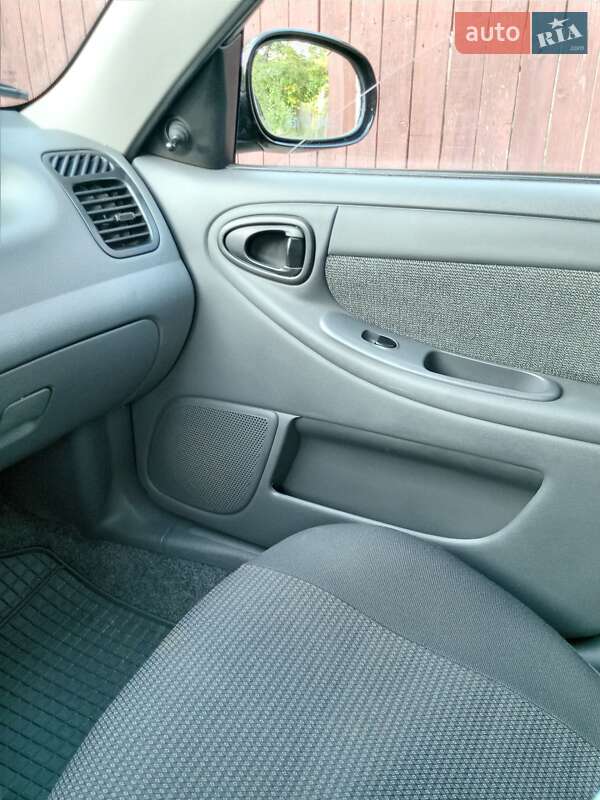 Седан ЗАЗ Sens 2013 в Запорожье