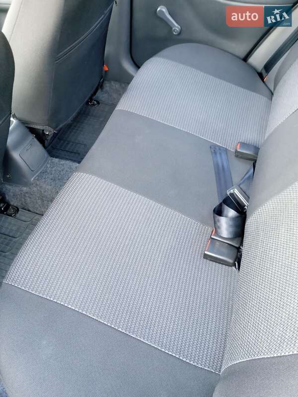 Седан ЗАЗ Sens 2013 в Запорожье