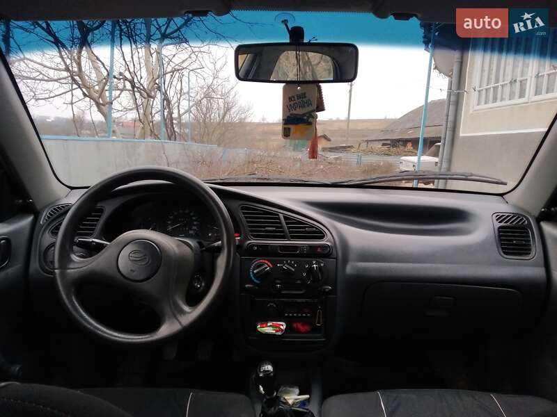 Седан ЗАЗ Sens 2011 в Борщеві