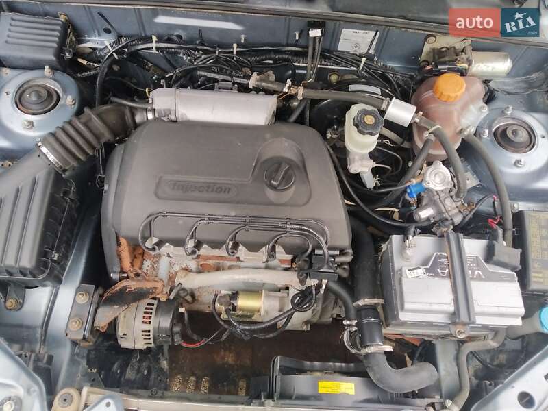 Седан ЗАЗ Sens 2011 в Борщеві