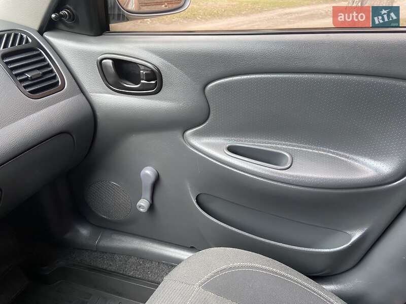 Седан ЗАЗ Sens 2012 в Умани