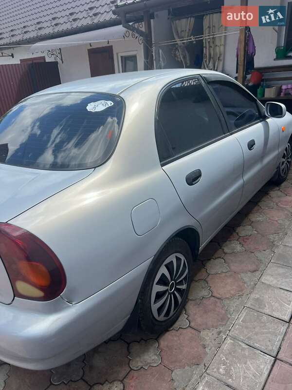 Седан ЗАЗ Sens 2012 в Чернівцях