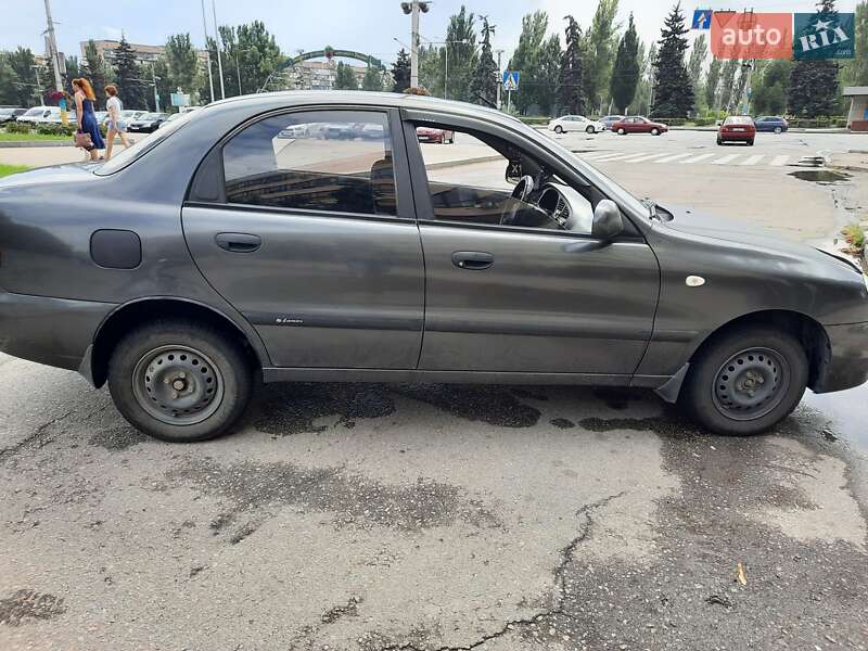 Седан ЗАЗ Sens 2013 в Запорожье