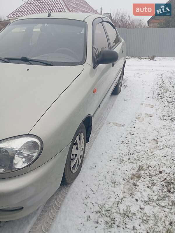 Седан ЗАЗ Sens 2010 в Краматорске