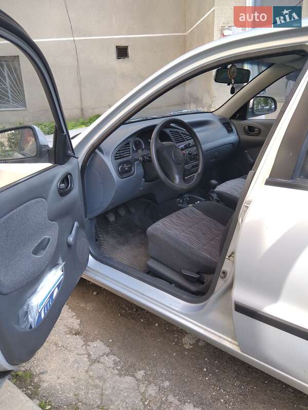 Седан ЗАЗ Sens 2015 в Тернополе