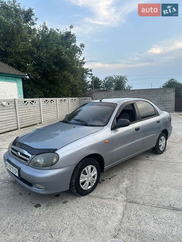 ЗАЗ Sens 2010