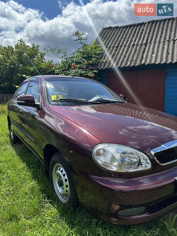 Седан ЗАЗ Sens 2013 в Ичне