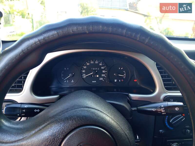 Седан ЗАЗ Sens 2010 в Східниці