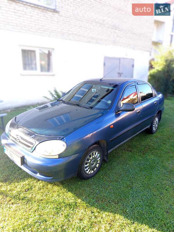 Седан ЗАЗ Sens 2010 в Східниці