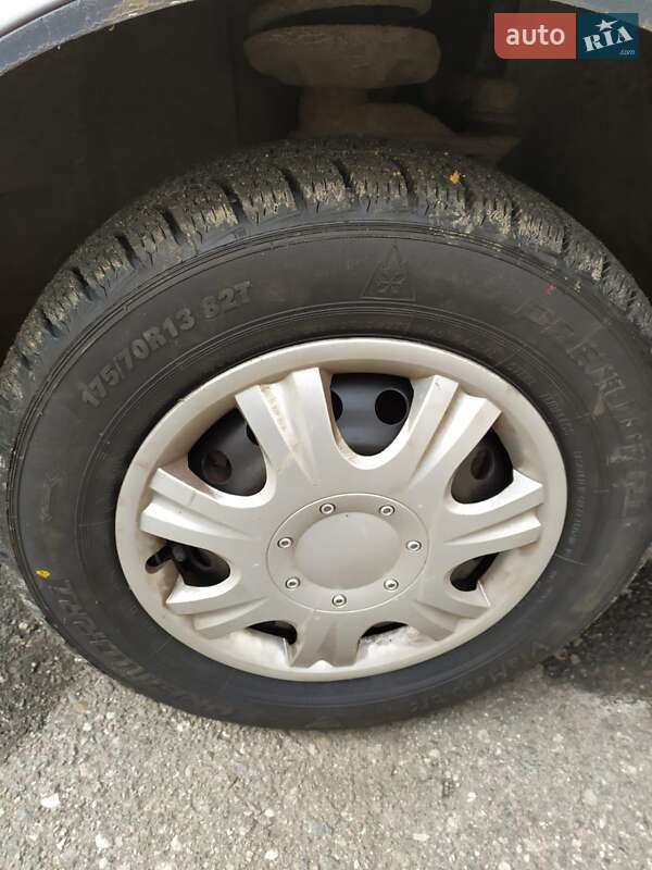 Седан ЗАЗ Sens 2011 в Староконстантинове