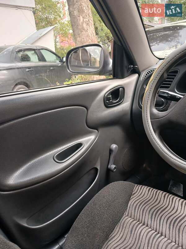 Седан ЗАЗ Sens 2013 в Львові фото 8 Седан ЗАЗ Sens 2013 в Львові