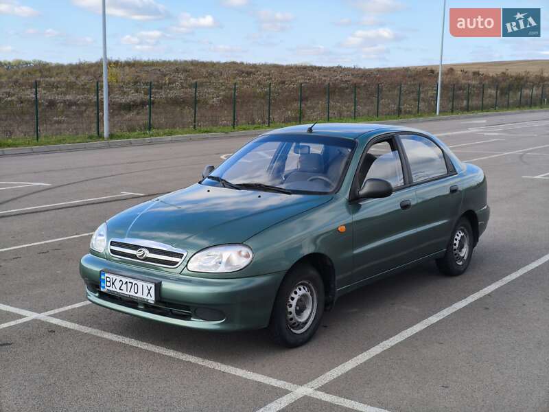 Седан ЗАЗ Sens 2011 в Ровно