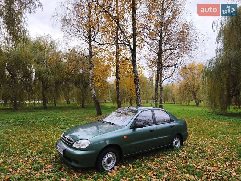 Седан ЗАЗ Sens 2011 в Ровно