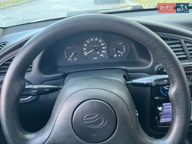 Седан ЗАЗ Sens 2012 в Николаеве