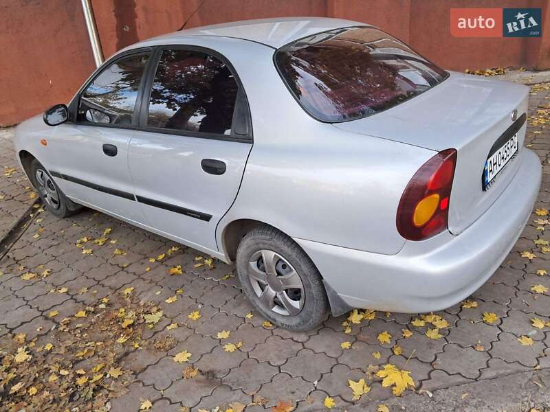 Седан ЗАЗ Sens 2012 в Краматорську