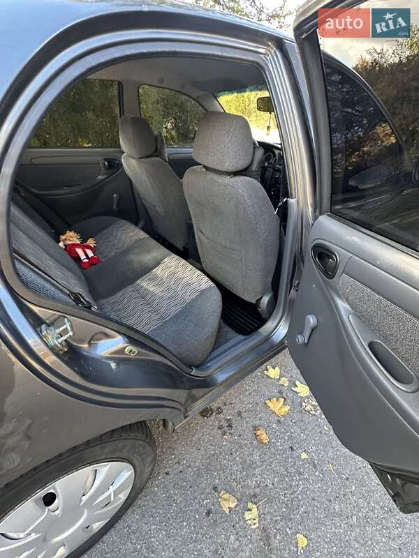 Седан ЗАЗ Sens 2012 в Миргороде