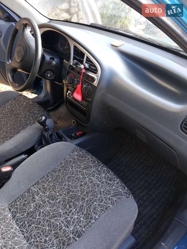 Седан ЗАЗ Sens 2011 в Тернополі фото 10 Седан ЗАЗ Sens 2011 в Тернополі