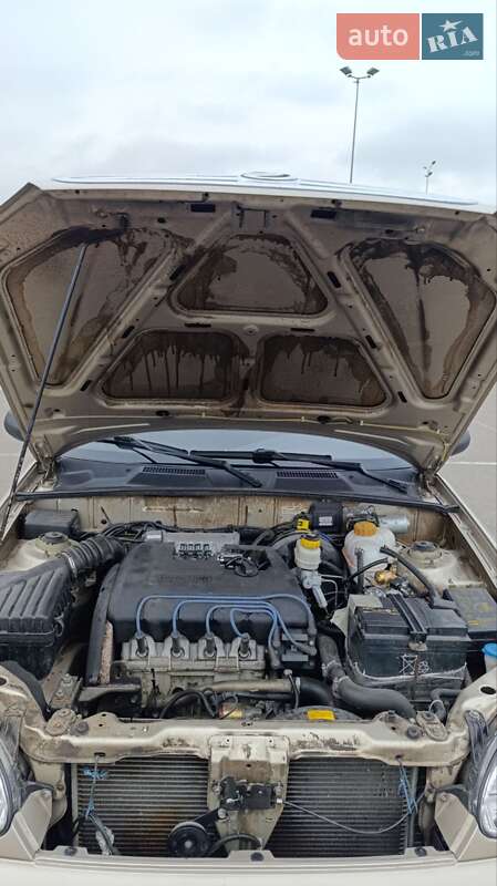 Седан ЗАЗ Sens 2011 в Києві