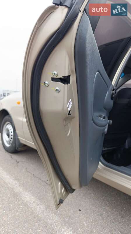 Седан ЗАЗ Sens 2011 в Києві