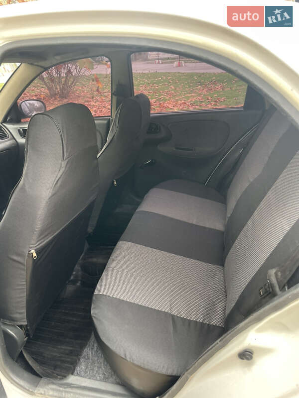 Седан ЗАЗ Sens 2007 в Херсоне