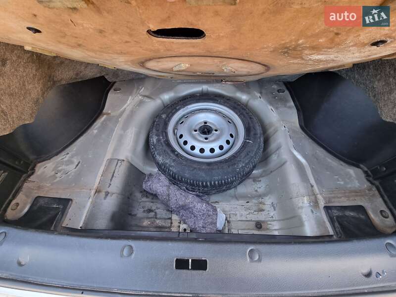 Седан ЗАЗ Sens 2007 в Кременці