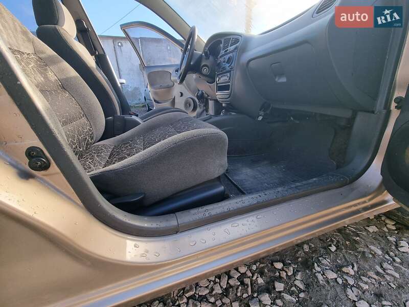 Седан ЗАЗ Sens 2007 в Кременці