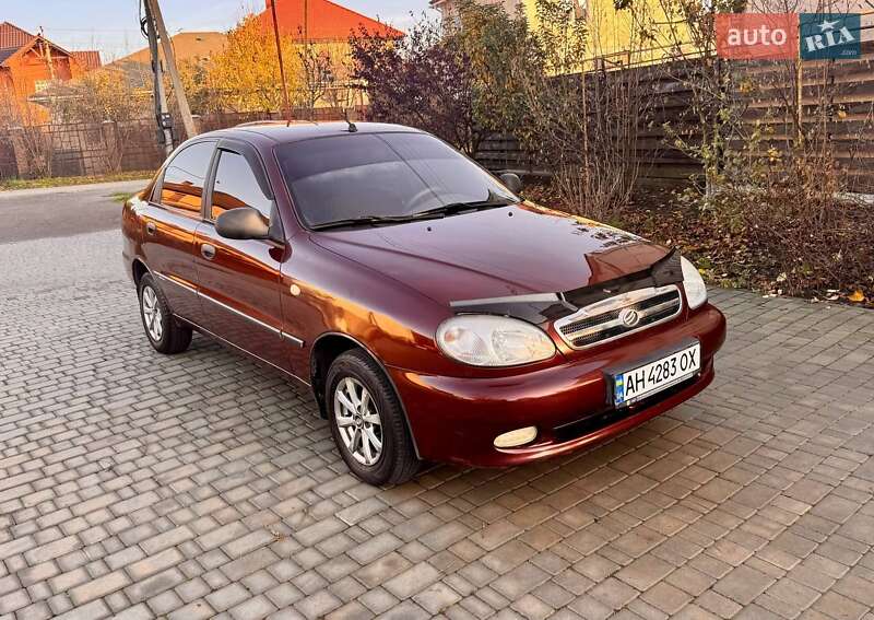 Седан ЗАЗ Sens 2010 в Одессе