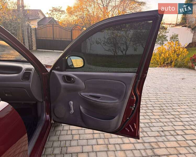 Седан ЗАЗ Sens 2010 в Одессе