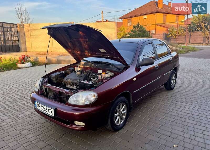 Седан ЗАЗ Sens 2010 в Одессе