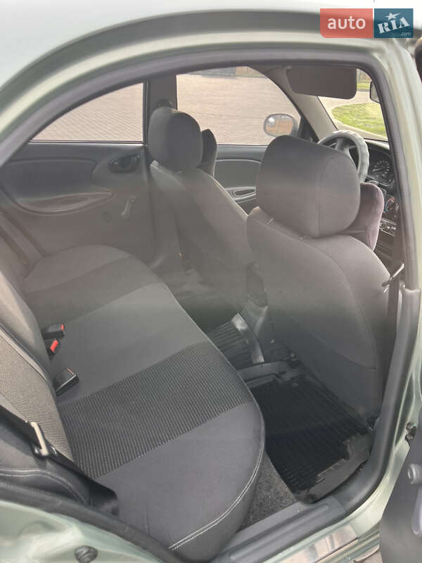 Седан ЗАЗ Sens 2009 в Новомосковську