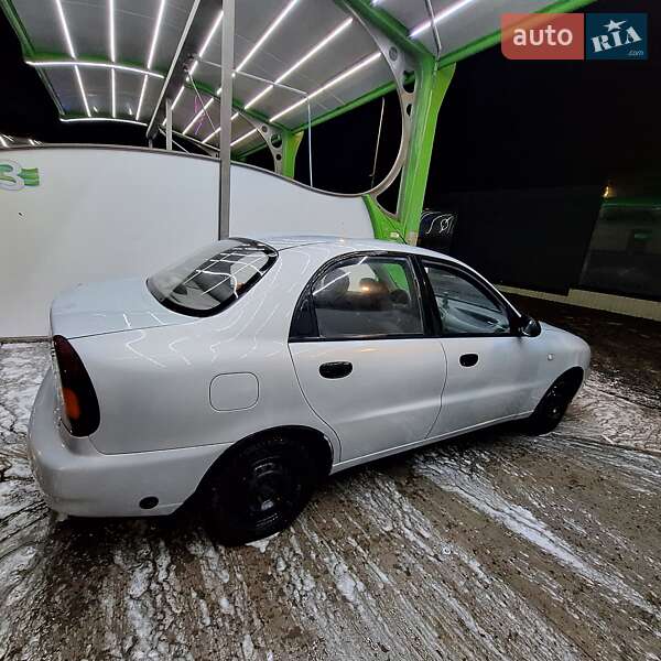 Седан ЗАЗ Sens 2013 в Старой Синяве