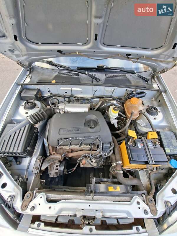 Седан ЗАЗ Sens 2011 в Черкасах