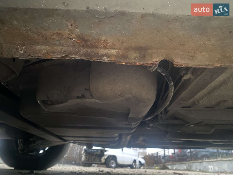 Седан ЗАЗ Sens 2007 в Южноукраїнську