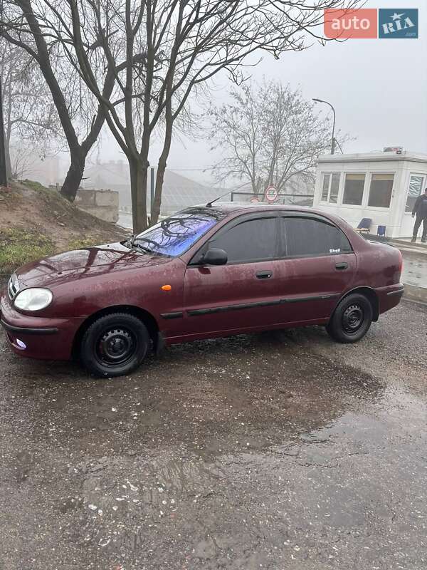 Седан ЗАЗ Sens 2010 в Томаковке