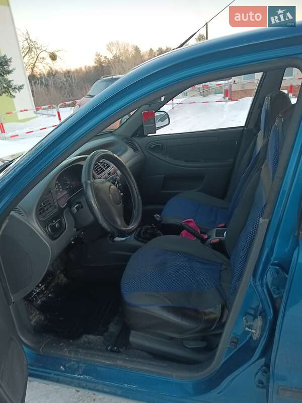 Седан ЗАЗ Sens 2013 в Тростянце