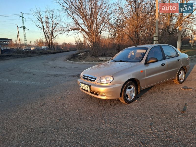 Седан ЗАЗ Sens 2011 в Славянске