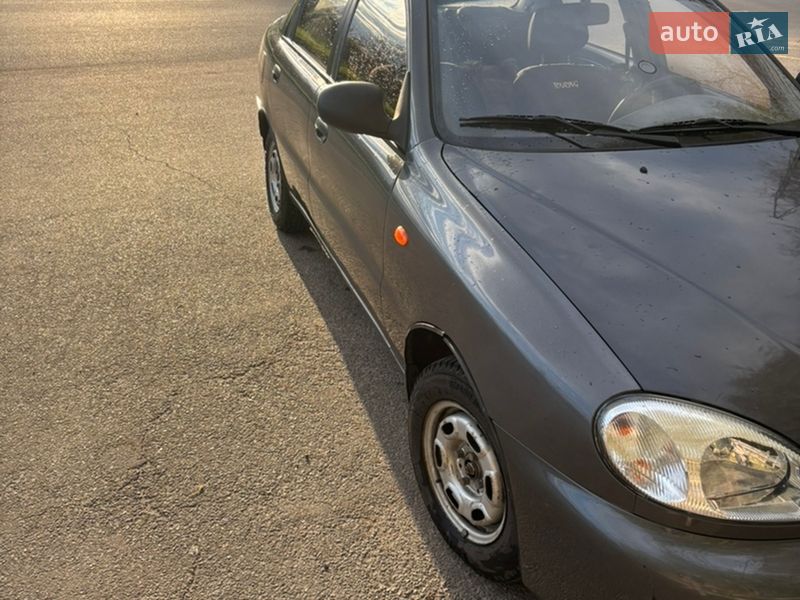 Седан ЗАЗ Sens 2011 в Синельниково