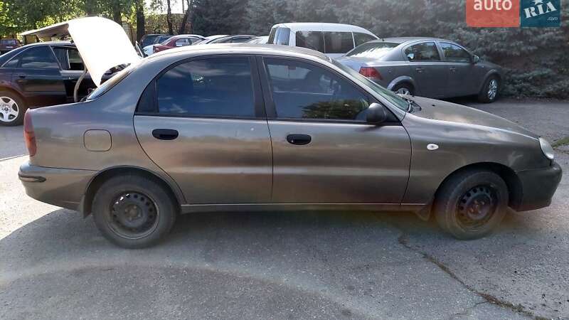 ЗАЗ Sens 2012