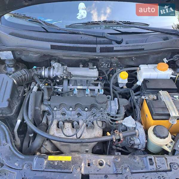 Седан ЗАЗ Vida 2012 в Шацьку