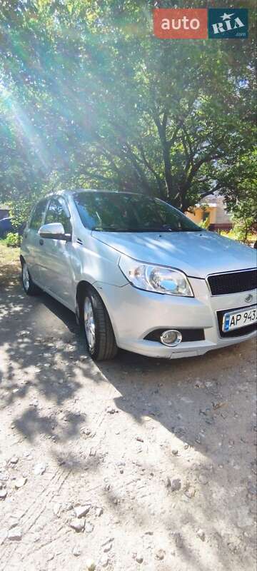 Хетчбек ЗАЗ Vida 2014 в  фото Хетчбек ЗАЗ Vida 2014 в