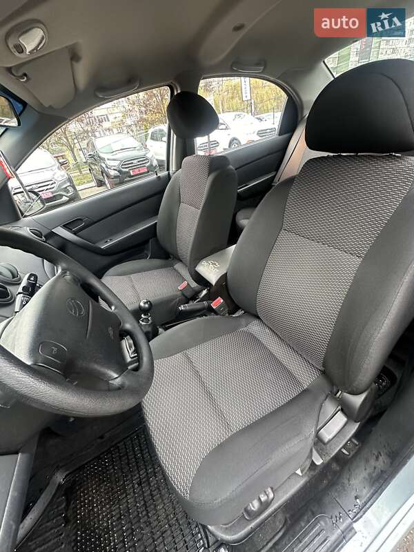 Седан ЗАЗ Vida 2015 в Сумах